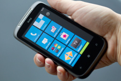 Das HTC 7 Mozart gibt es exklusiv bei der Telekom